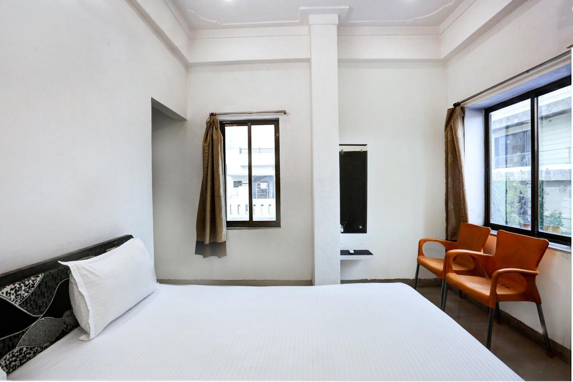 Super Hotel O Goverdhan Villa Udaipur Exterior photo