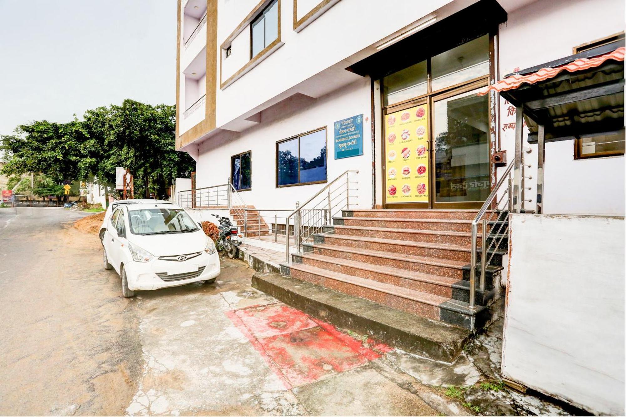 Super Hotel O Goverdhan Villa Udaipur Exterior photo