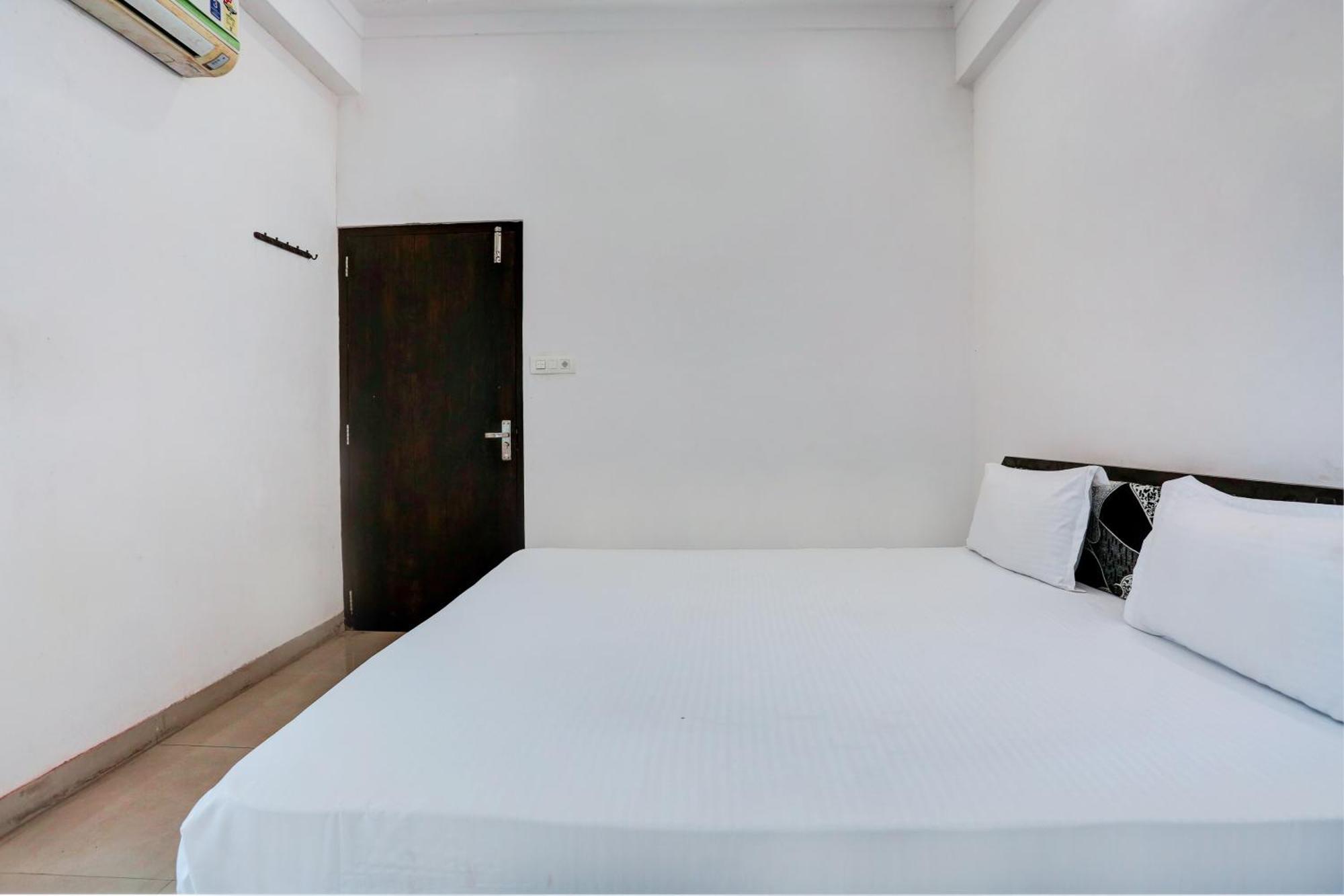 Super Hotel O Goverdhan Villa Udaipur Exterior photo